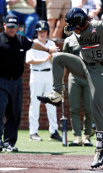Vanderbilt advances to College World Series, routs Duke 13-2